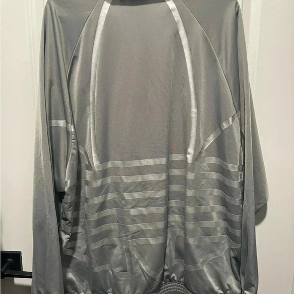 Adidas Gray Silver Track Jacket Men’s Size XLarge Embroidered LogoAdidas - Picture 9 of 11